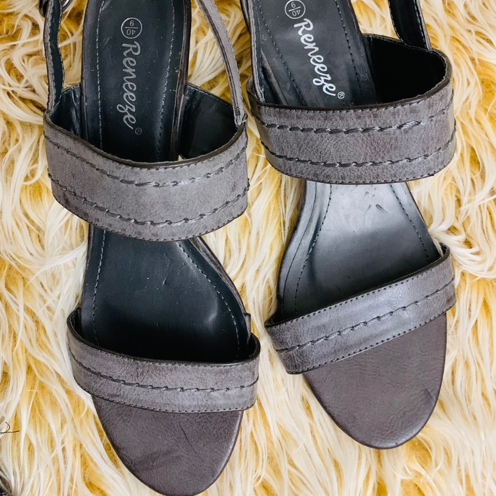 Reneeze Shoes
